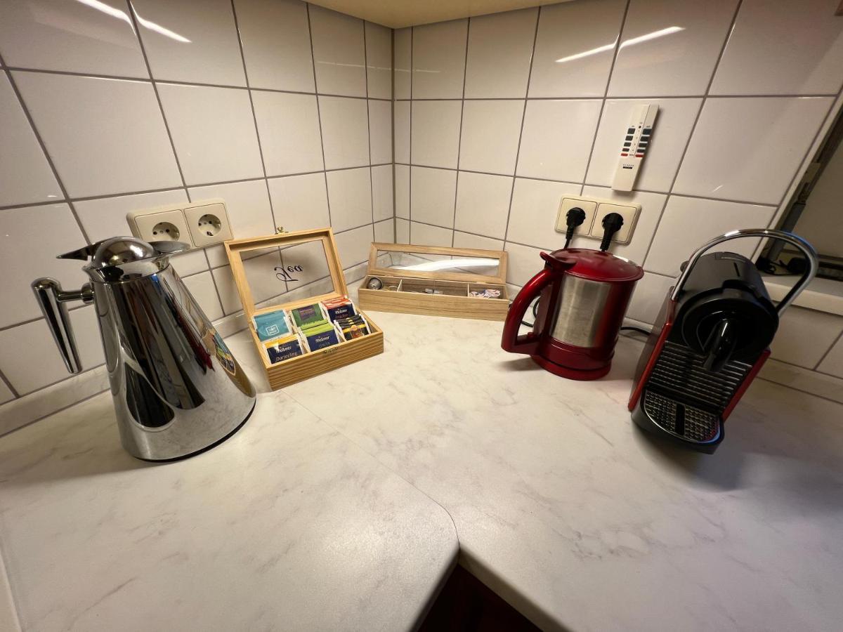 Maisonette Penthouse Fuer 8 Personen By Rabe - Free Netflix & Kostenloser Parkplatz & Grosse Terrasse Карлсруе Екстер'єр фото